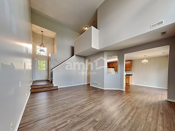 3rd image of 73 W Chatham Ln #193