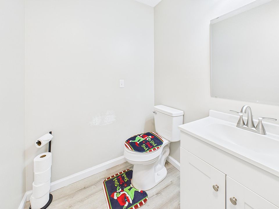 1st image of 309 Olympia Ct #309