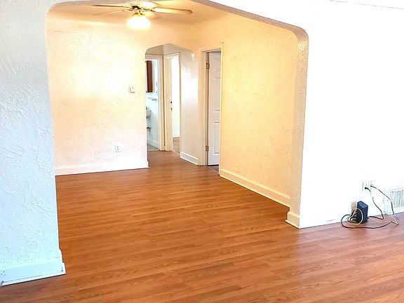 3rd image of 1915 11th Ave #86