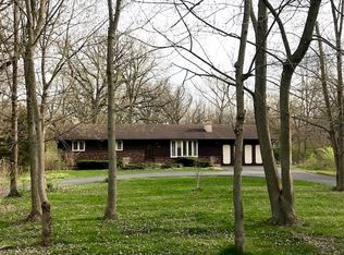 605 S Elm St, Lockport, IL 60441