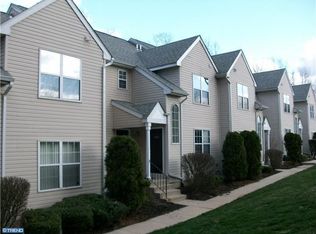 403 Derry Dr, Aston, PA 19014