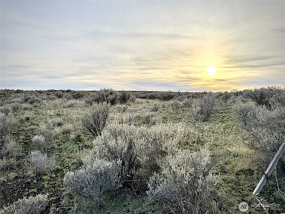 2nd image of 0 15.6 Road NE #98860