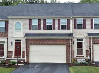 94 Kensington Dr, Pittsburgh, PA 15237