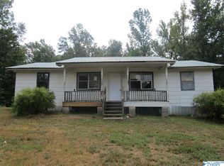 18 Hunter Rd, Ohatchee, AL 36271