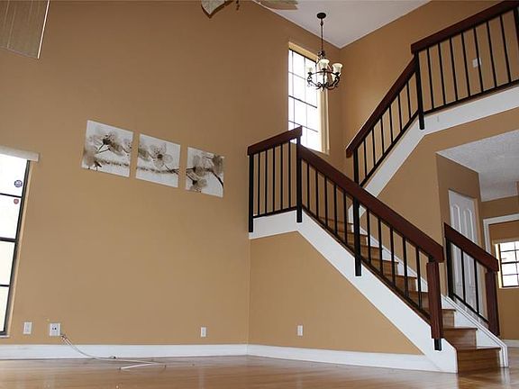 4th image of 1761 Harborside Cir