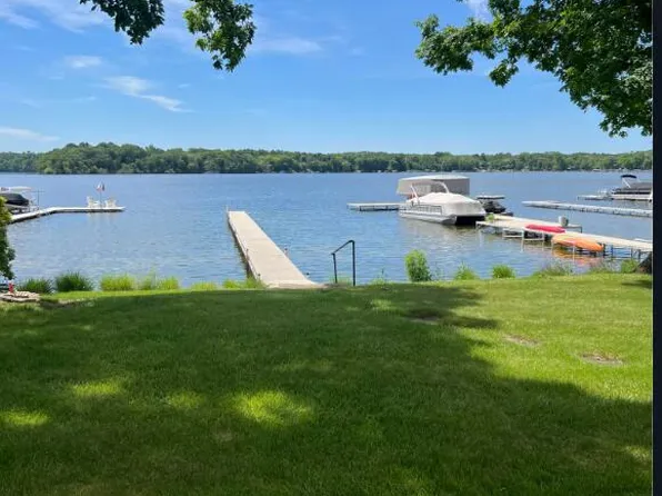 N73W32395 River ROAD, Hartland, WI 53029