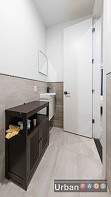 4th image of 1270 Pacific St #4B