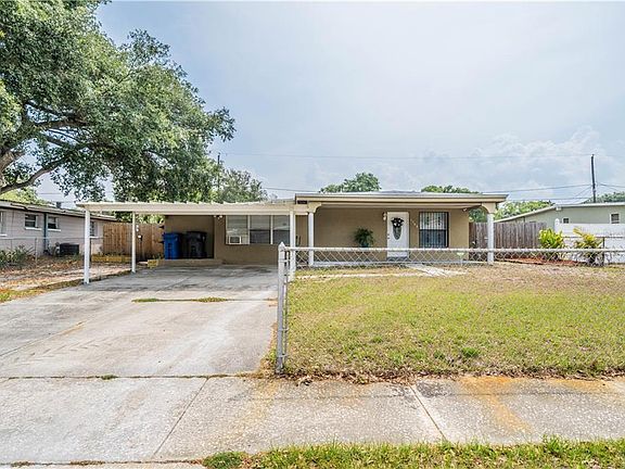 4th image of 1708 Waikiki Way