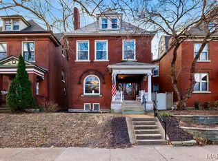 3728 Arsenal St, Saint Louis, MO 63116