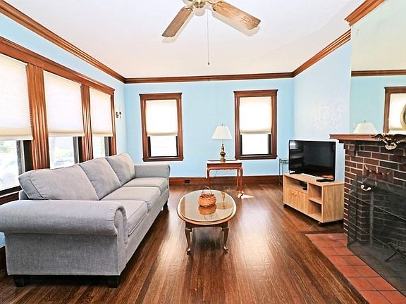 2nd image of 152 Quincy Ave
