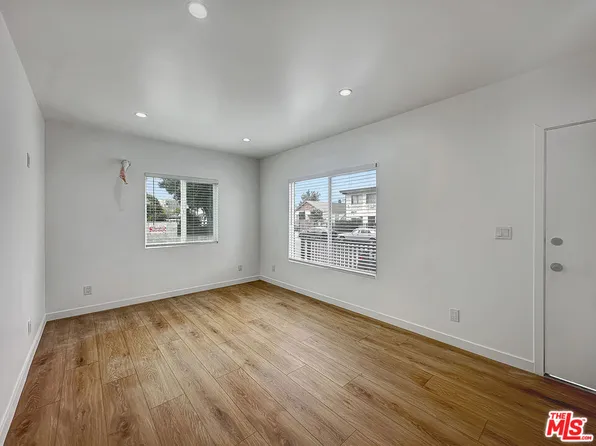 1814 S Longwood Ave, Los Angeles, CA 90019