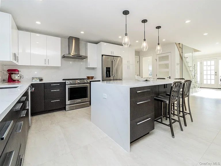 27 Pine St — Photo 15