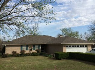 822 N Citrus St, Greenwood, AR 72936