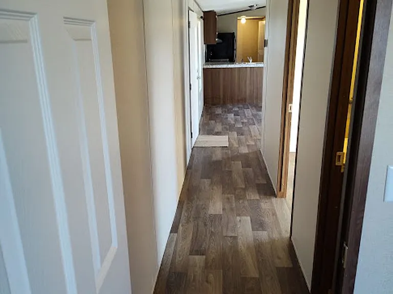 5600 W Kilgore Ave — Photo 38