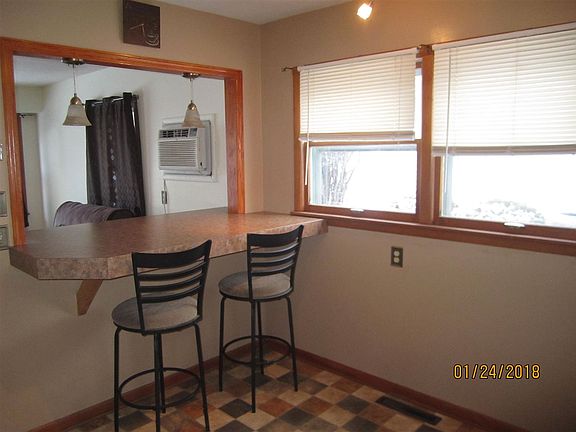 5th image of 319 Kellogg Ave