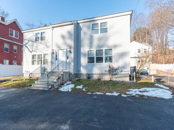 62 Church St #2A, Leominster, MA 01453