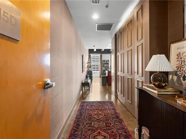 21 W 10th St APT 15D, Kansas City, MO 64105