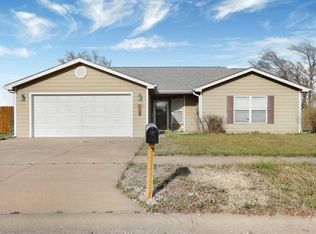 1723 14th Street Pl, Junction City, KS 66441