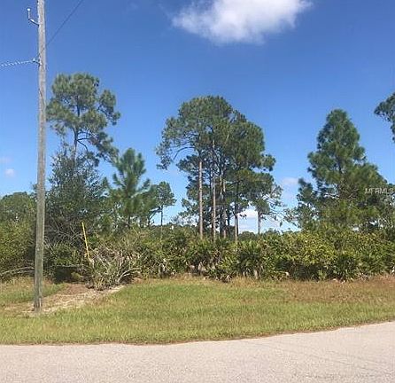 3rd image of 132 Green Pine Park