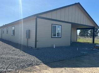 122 W South St, Mabton, WA