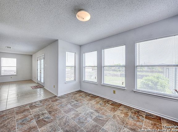 5th image of 7922 Encanto Vista Dr