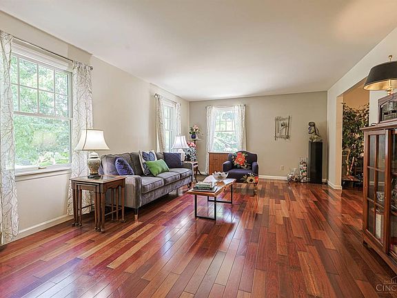 5th image of 5592 Windermere Ln