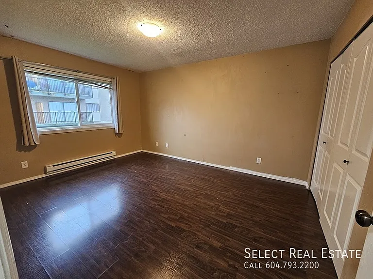 46260 Harford St #8 — Photo 14