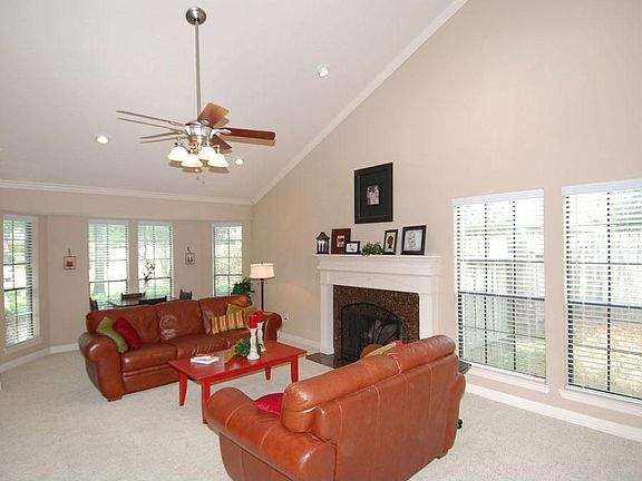 5th image of 5314 Manor Oaks Dr