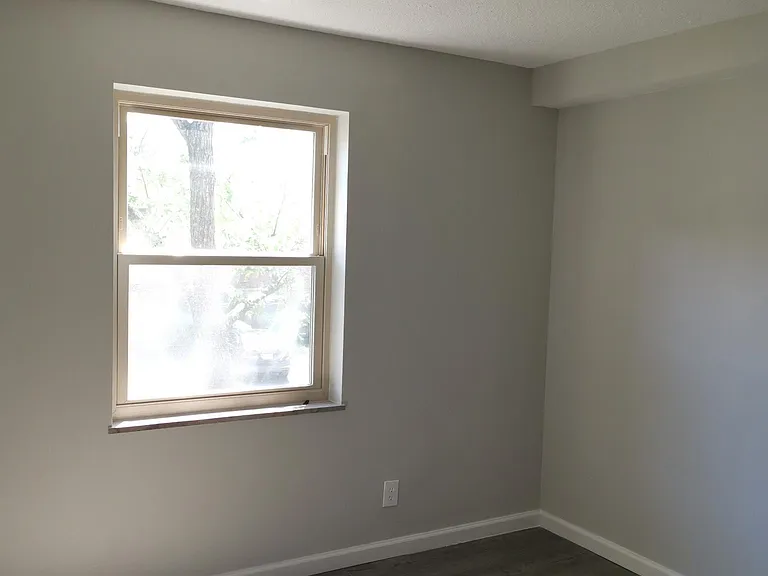 3639 Taliluna Ave #4D — Photo 8
