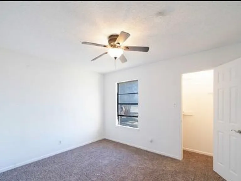 1611 Big Bend Dr — Photo 16