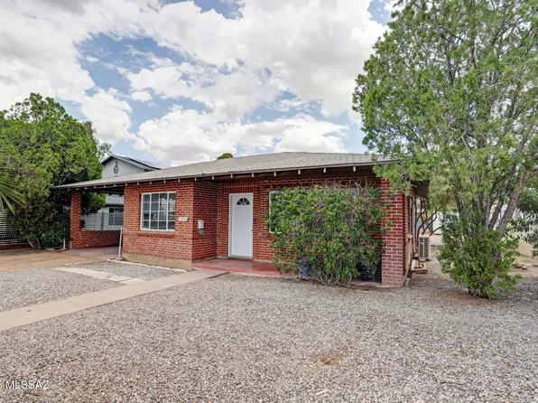934 N Columbus Blvd, Tucson, AZ 85711