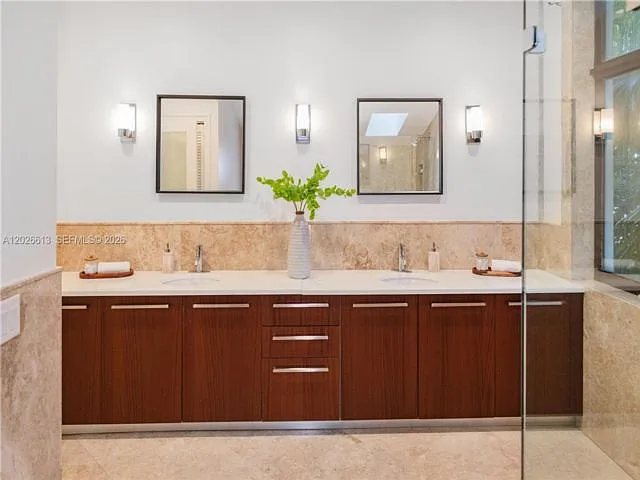 13724 SW 92nd Ct — Photo 12