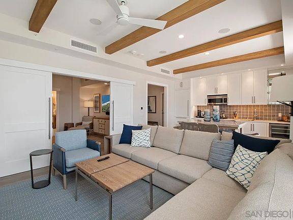 4th image of 1500 Orange Avenue Shr Residence 44