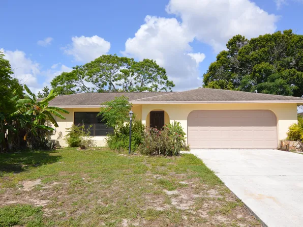 1574 SE Croquet Street, Port St Lucie, FL 34983