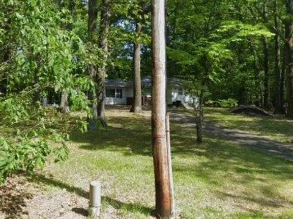 20 Nob Hill Road, New City, NY 10956