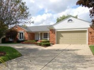 25237 Rutledge Xing, Farmington Hills, MI 48335