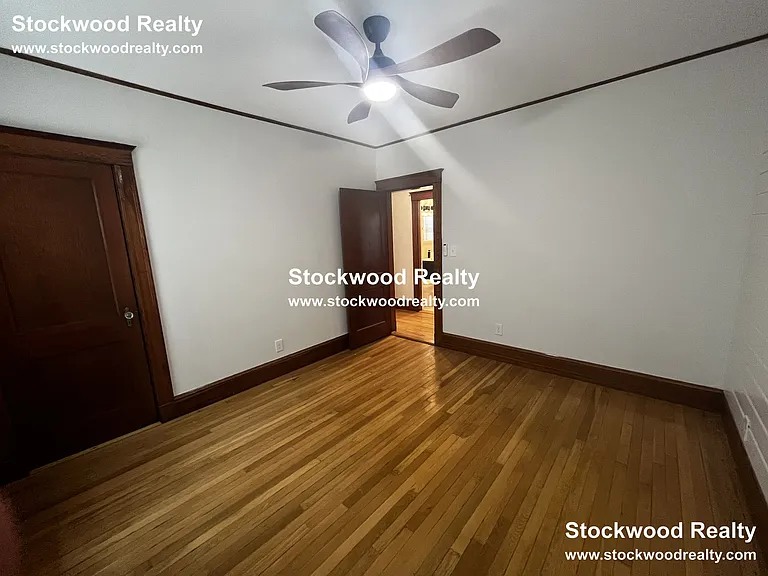 72 Harvest St #1R — Photo 17