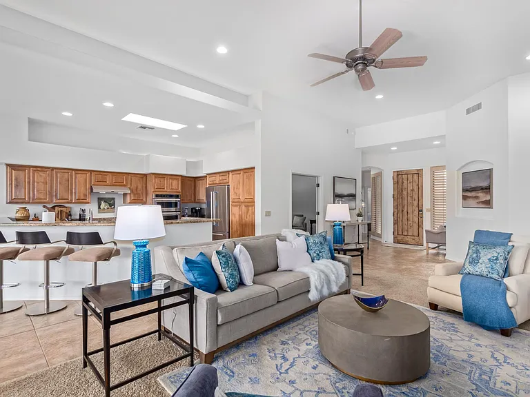 19014 E Eaglenest Dr — Photo 10