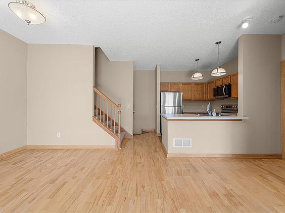 4th image of 8624 Savanna Oaks #H