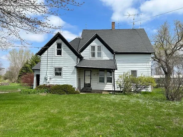 W6142 Greenville Dr, Greenville, WI 54942