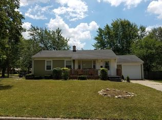 810 E McConnell St, Saint Johns, MI