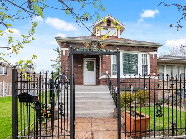 3747 W 61st Pl, Chicago, IL 60629
