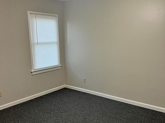 4th image of 302 Renee Drive