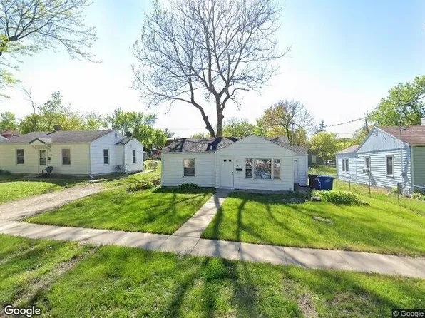 1914 10th St, Des Moines, IA 50314