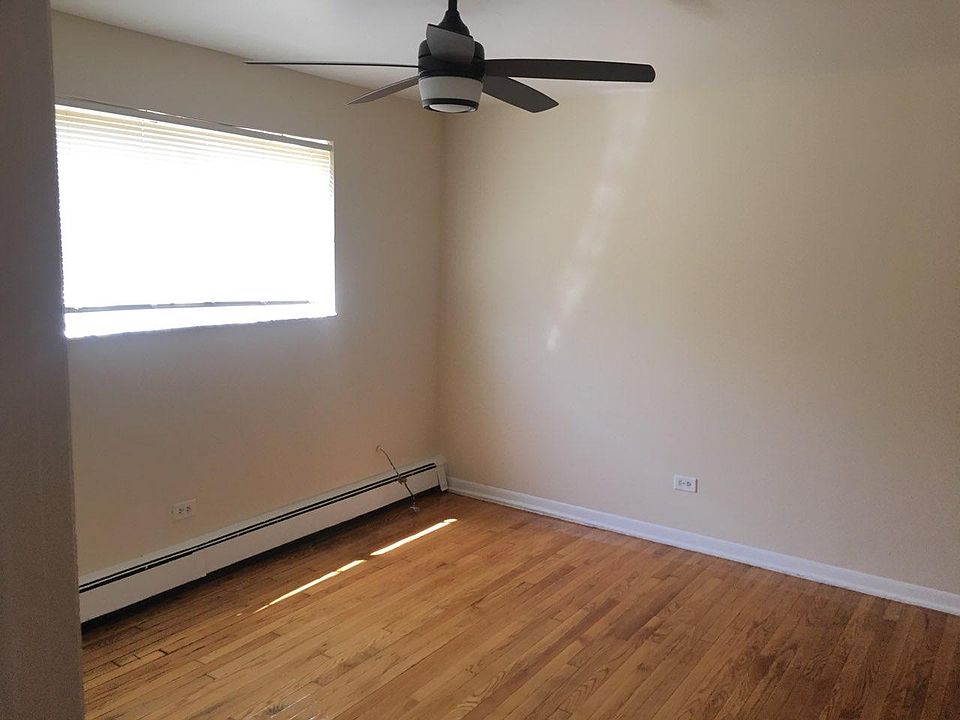 2nd image of 12623 S Lincoln St APT 203
