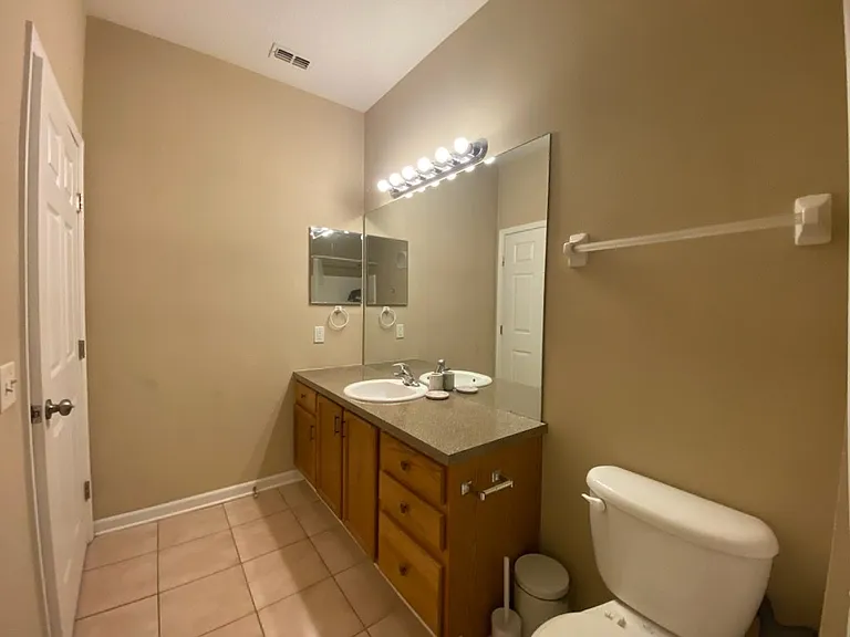 10550 Baymeadows Rd #827 — Photo 3