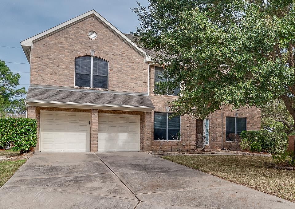 1st image of 22522 Parkvine Ln