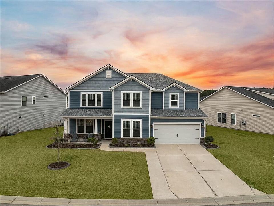 1st image of 315 Beachgrass Ln