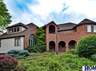5811 Prescott Pl, Lincoln, NE 68506