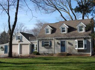 245 N Beaumont Ave, Brookfield, WI 53005